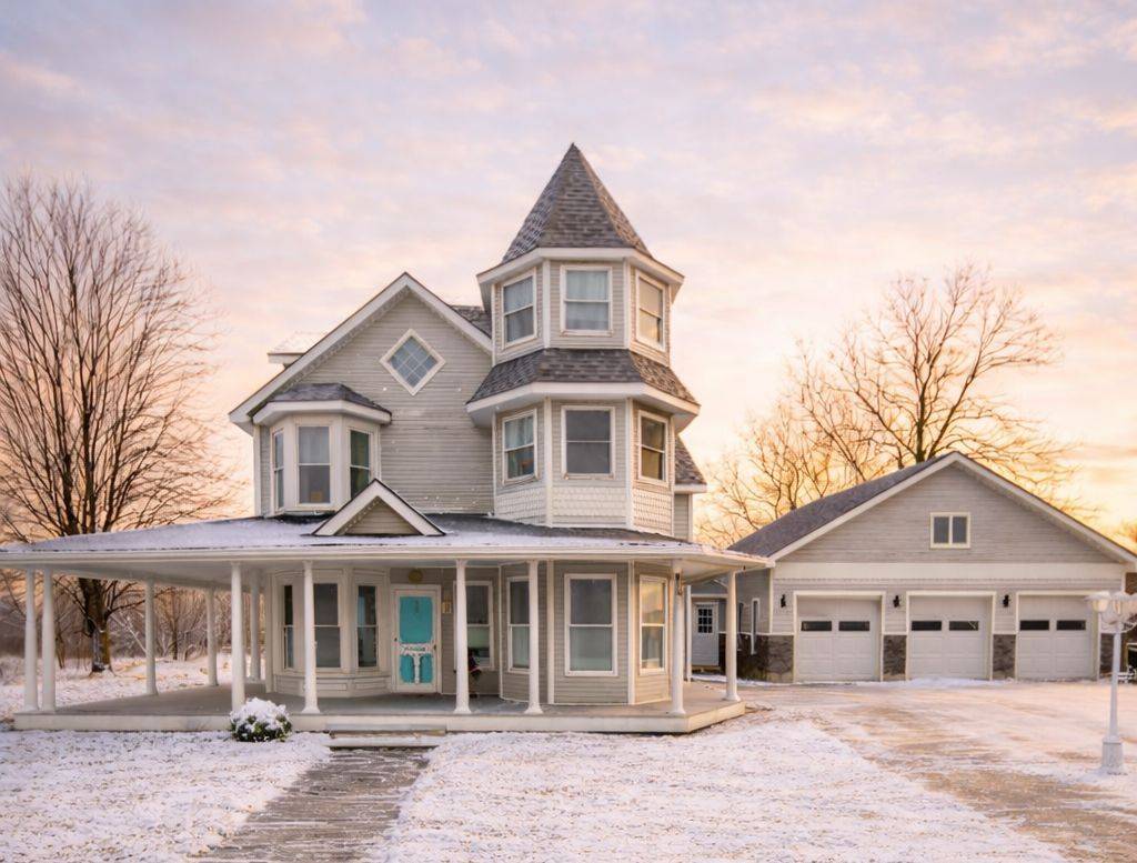 Prince Edward County, ON K0K 2T0,25 Prinyers Cove CRES