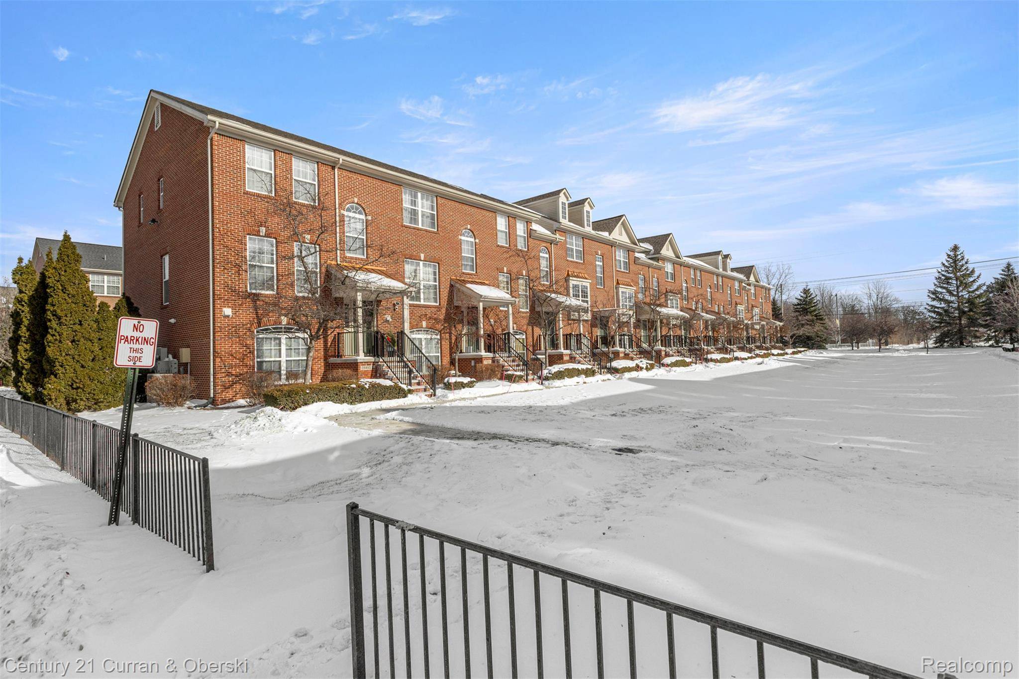 Southfield, MI 48075,25445 Saint James