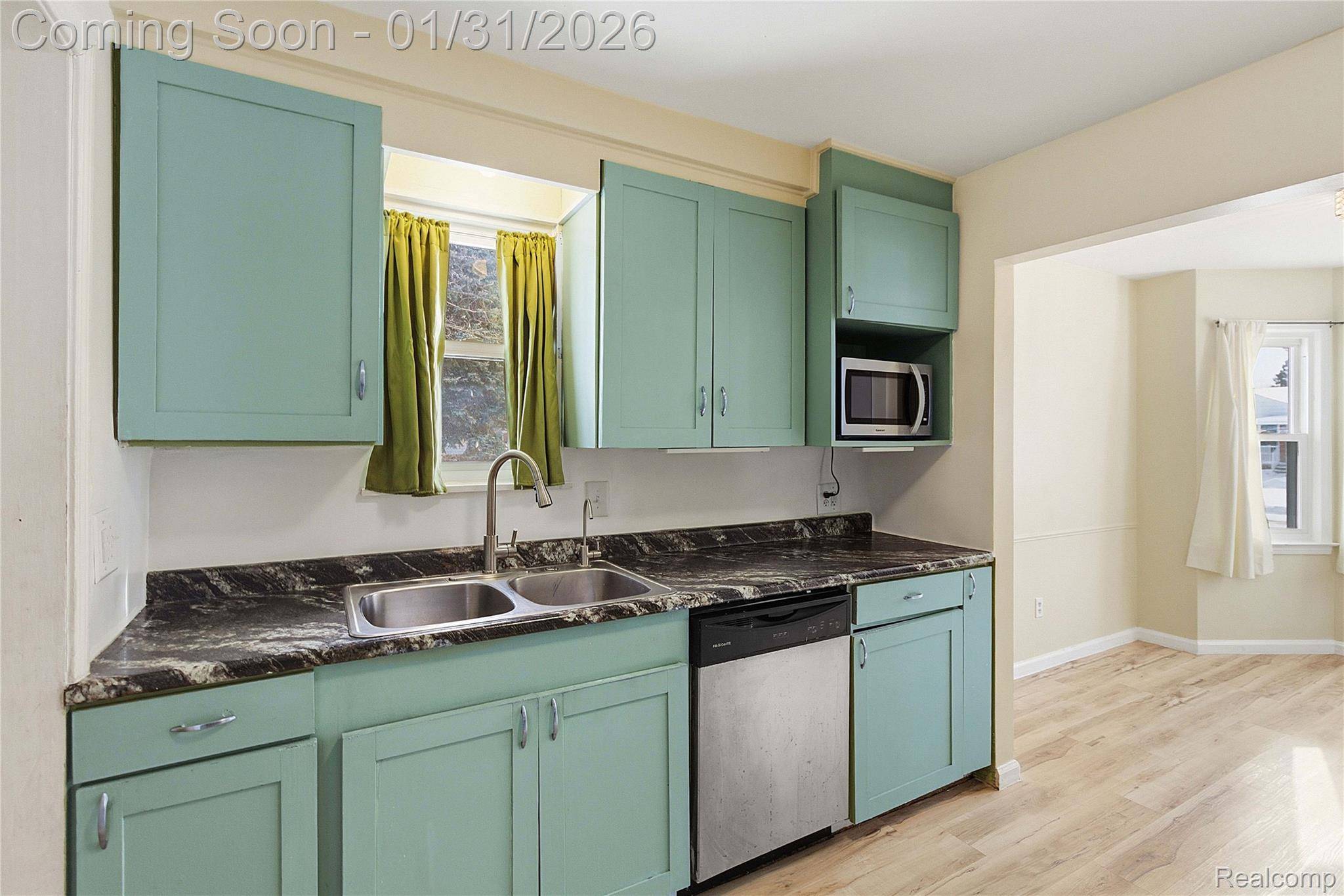 Redford, MI 48239,26104 Student