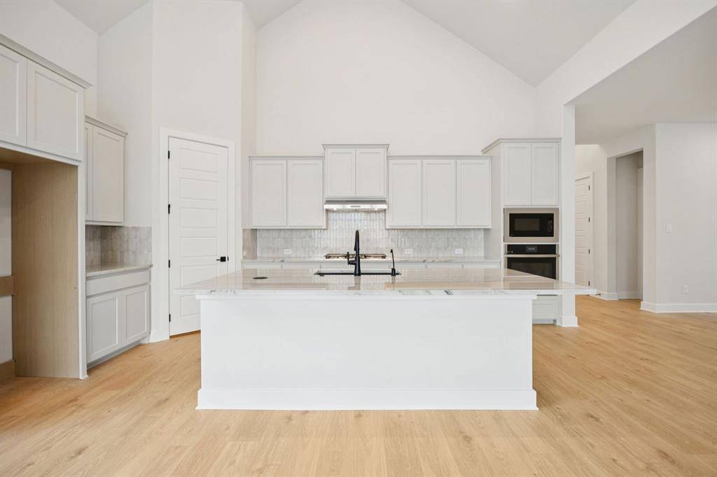 Frisco, TX 75035,9472 Jackson Vine