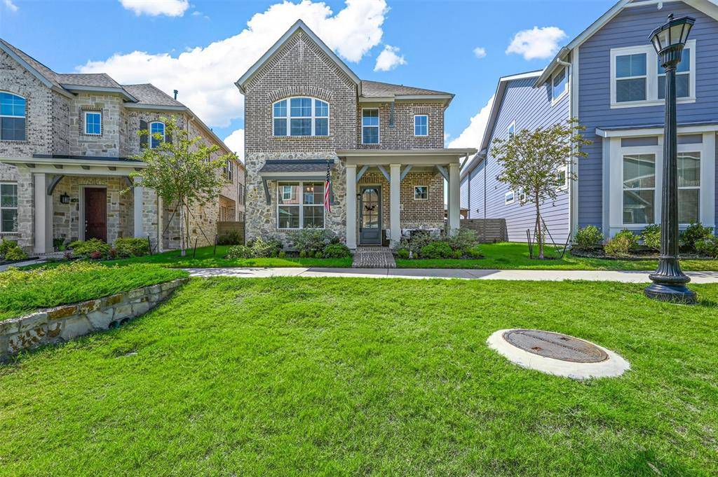North Richland Hills, TX 76180,6124 Mayfair Mews
