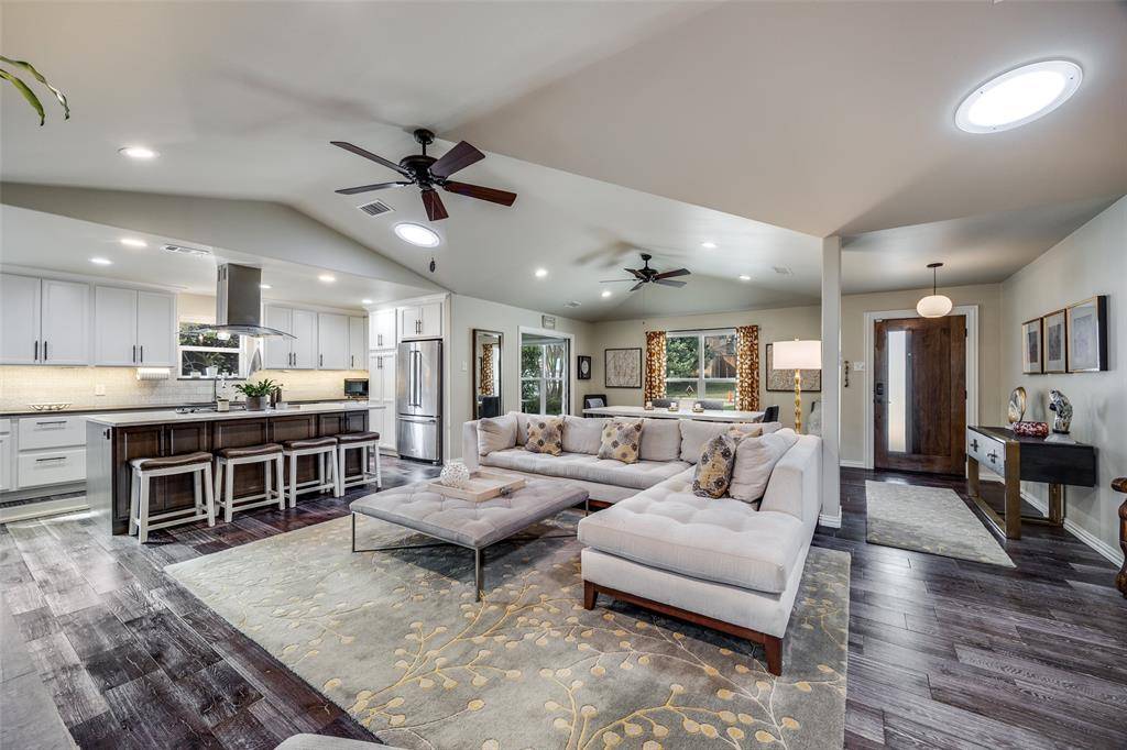 Dallas, TX 75218,8122 San Cristobal Drive