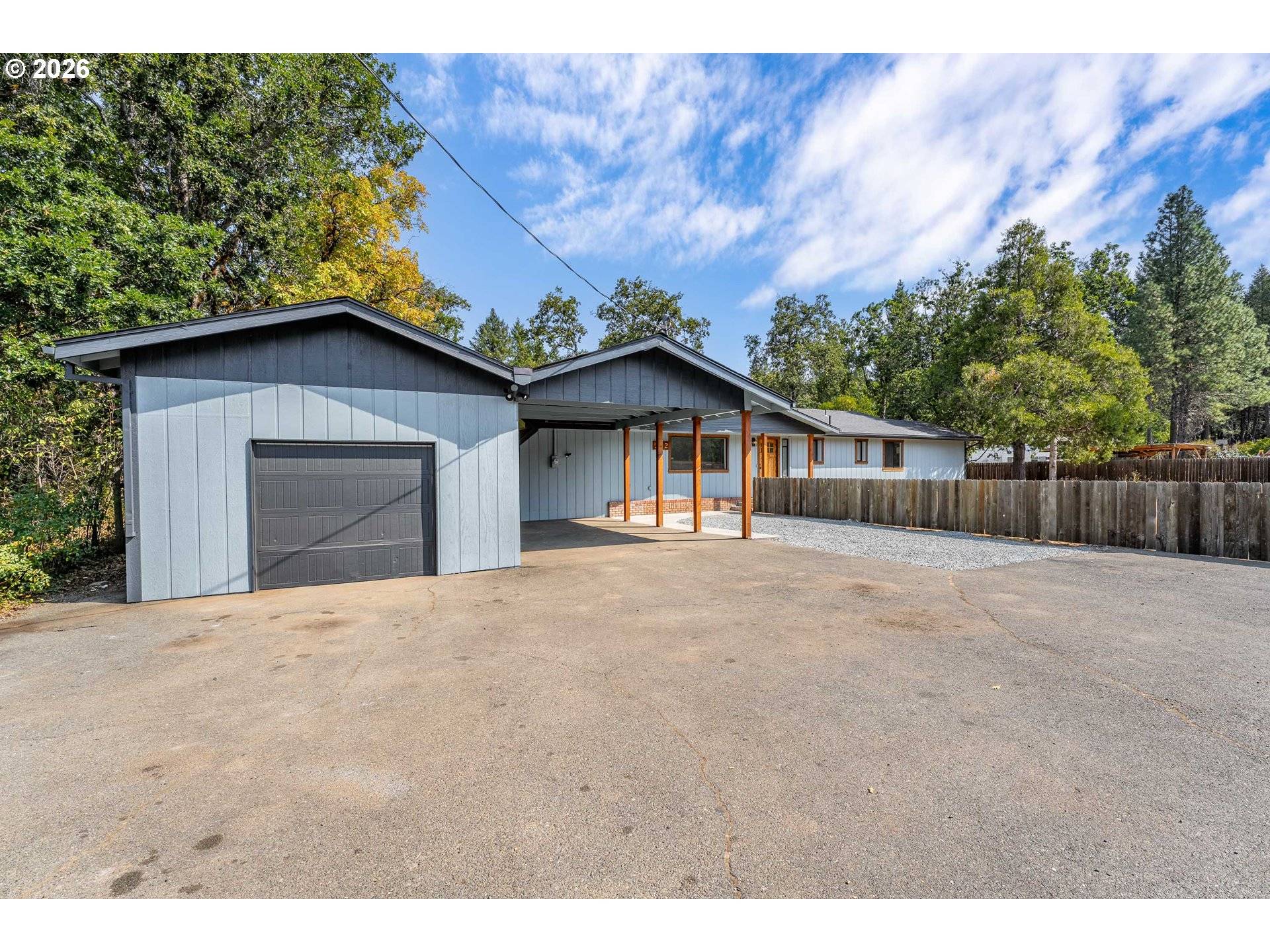 222 SHADYWOOD DR, Cave Junction, OR 97523