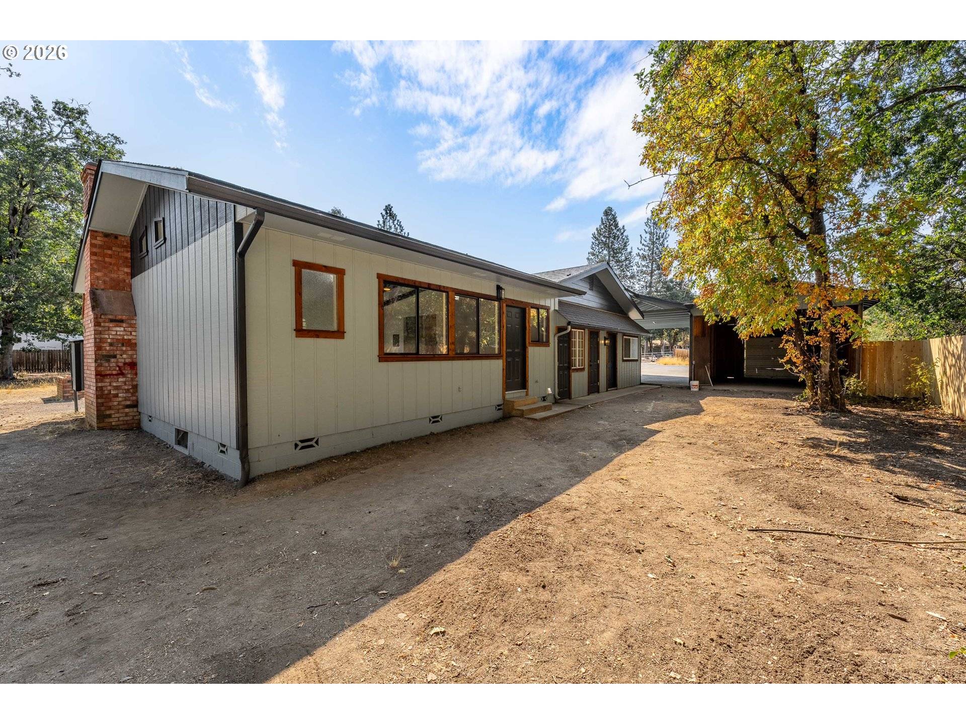 222 SHADYWOOD DR, Cave Junction, OR 97523