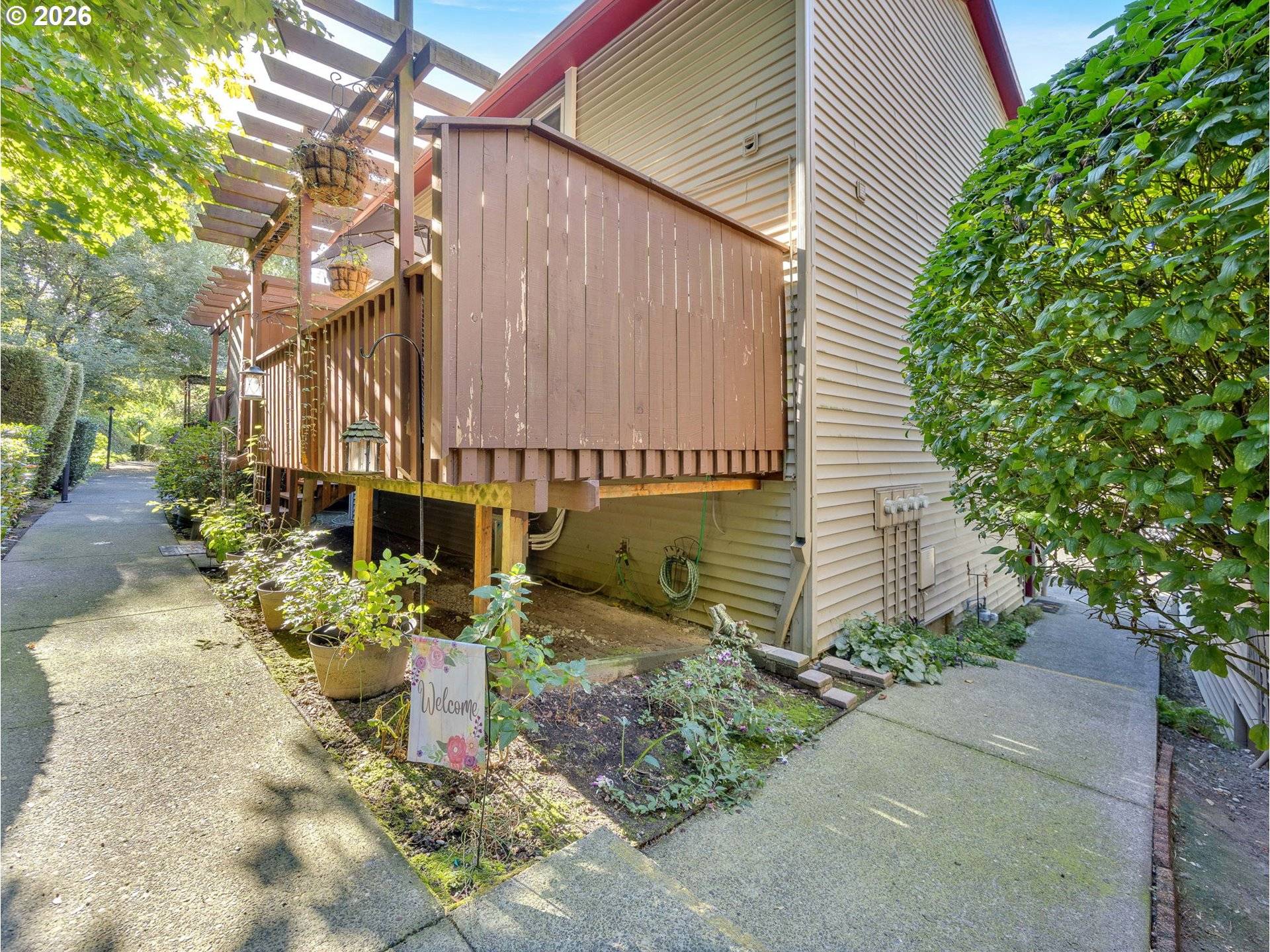 24046 NE TREEHILL DR, Wood Village, OR 97060