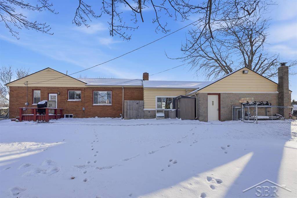 Auburn, MI 48611,2760 S Eight Mile RD