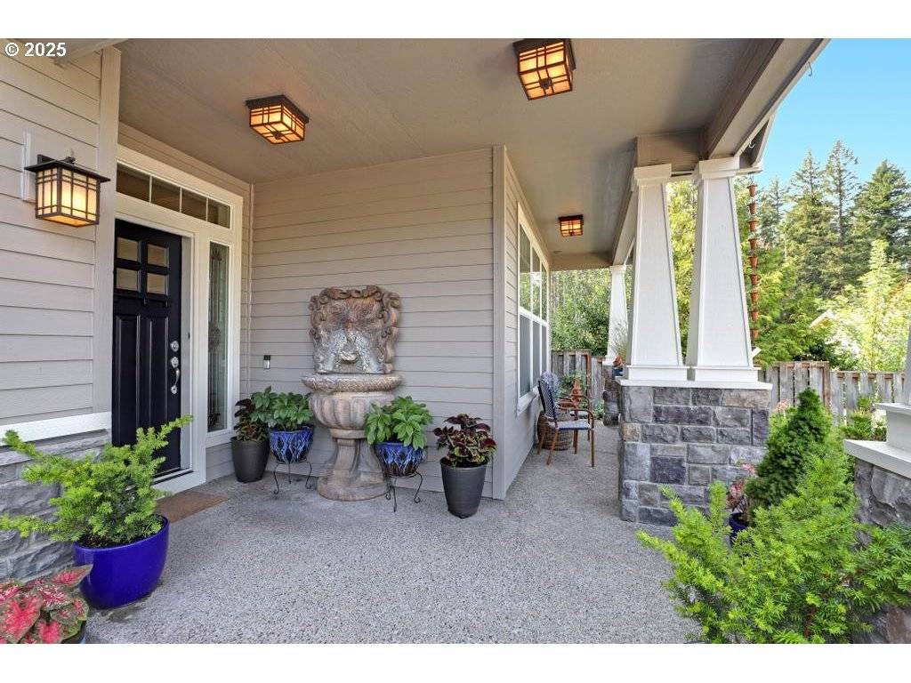 Portland, OR 97229,13922 NW STONEBRIDGE DR