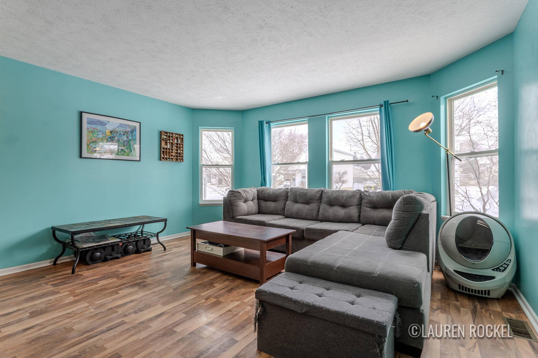 Grand Rapids, MI 49503,581 Cass AVE SE