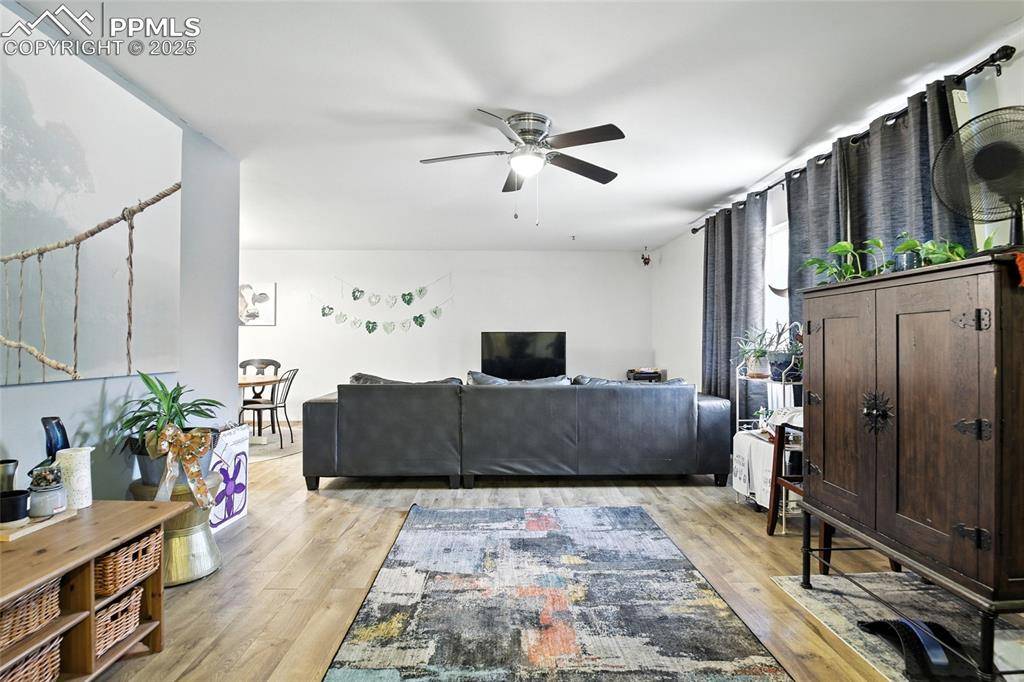 Colorado Springs, CO 80915,1239 Martin DR