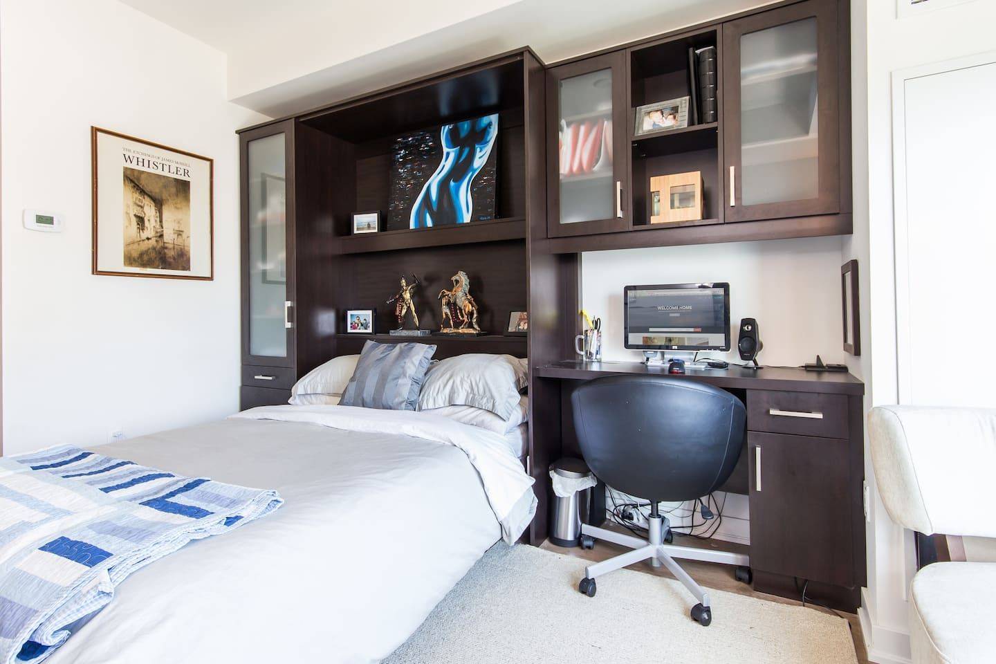 Toronto C01, ON M5V 0A9,78 Tecumseth ST N #1608