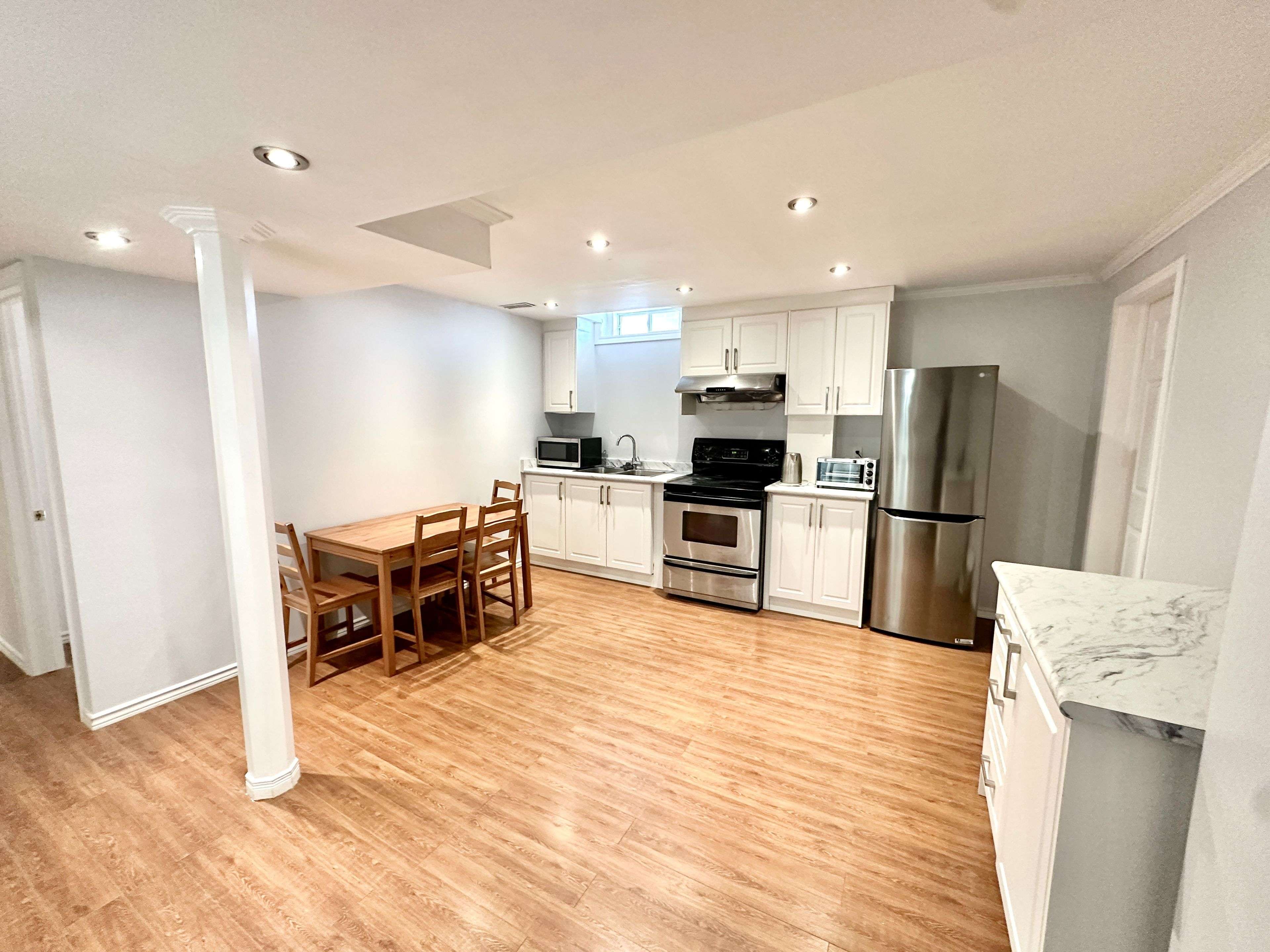 Markham, ON L3P 7S5,86 Snowdon CIR #Lower