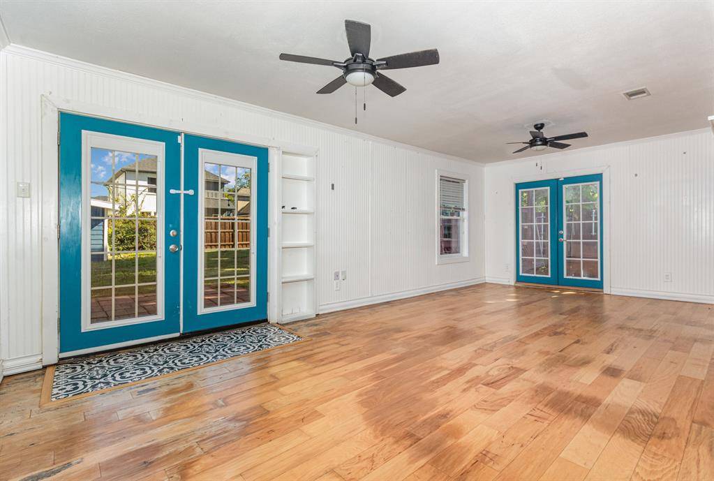 Little Elm, TX 75068,204 W Park Street