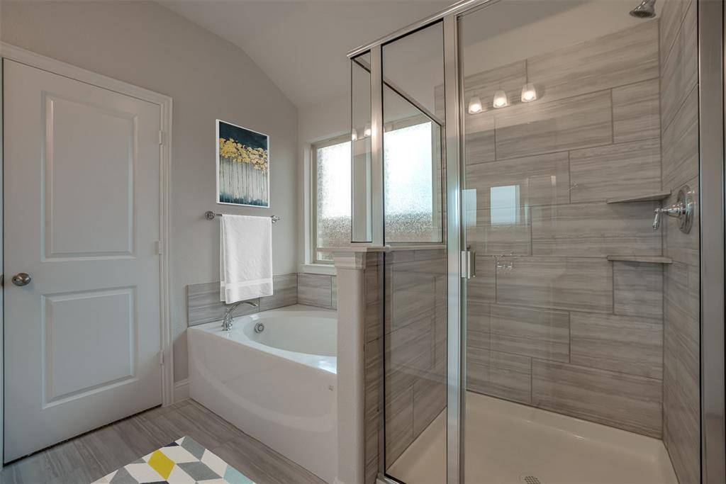 Venus, TX 76084,3762 Pinyon Pine Way