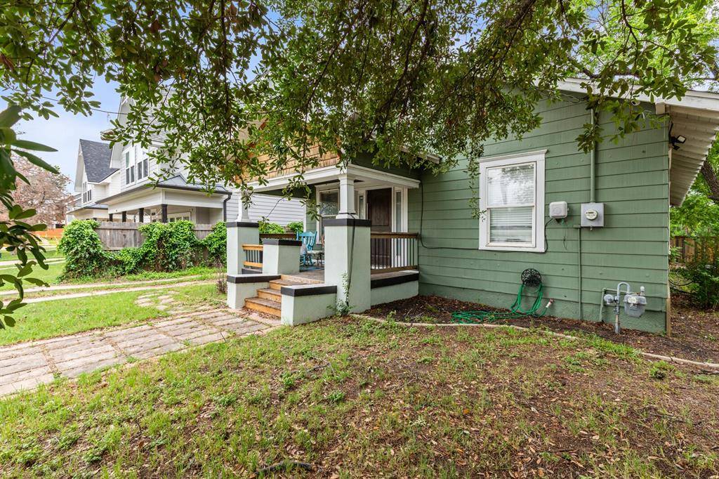 1815 S 12TH Street, Waco, TX 76706