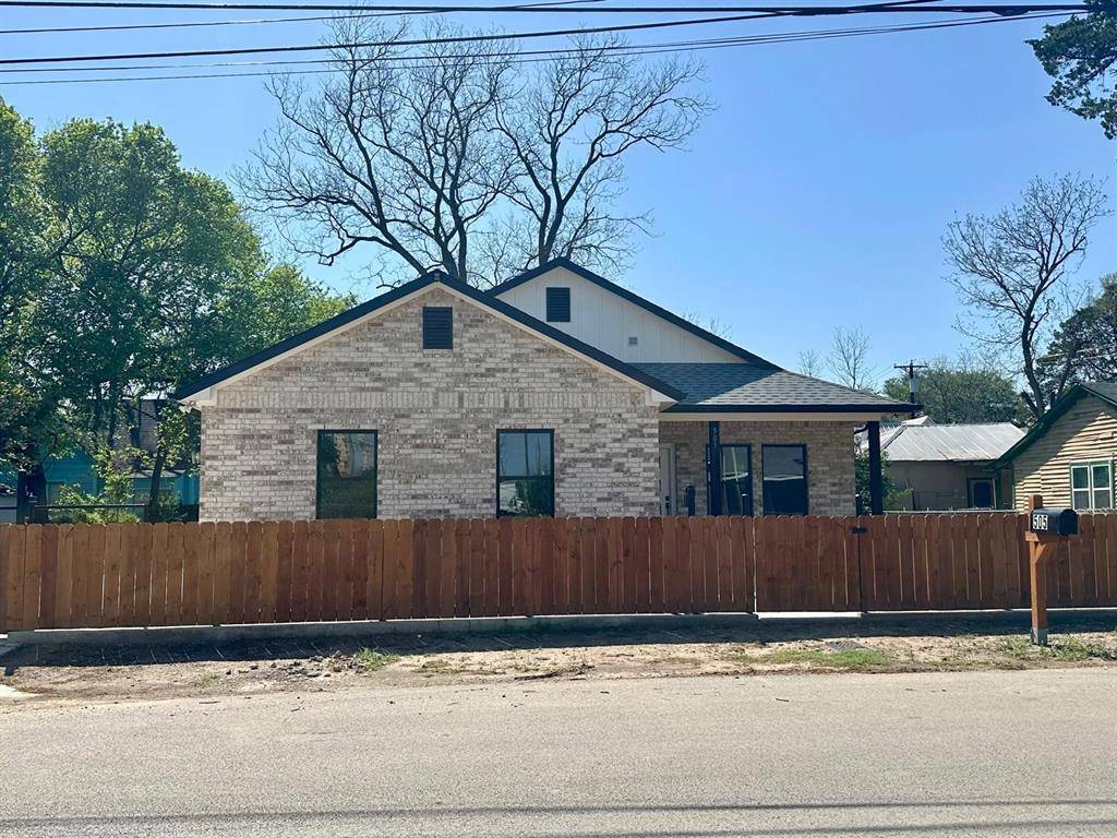 Cleburne, TX 76031,505 N Wilhite Street