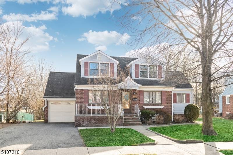 Fair Lawn Boro, NJ 07410,27-10 Urban Pl