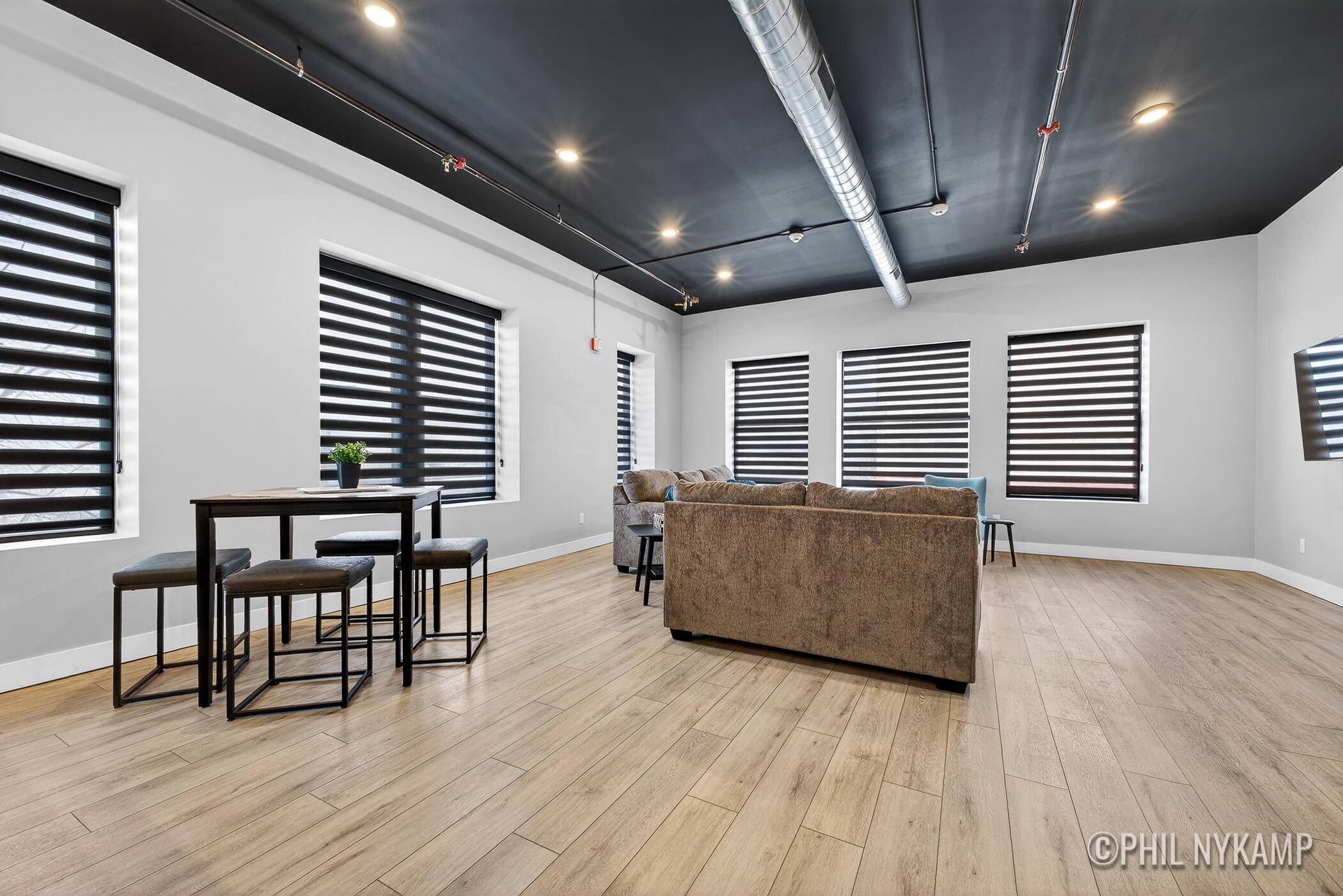 106 E Main ST, Fennville City, MI 49408