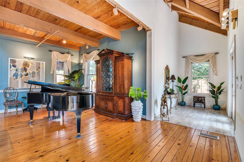 Dallas, TX 75214,3435 Wendover Road