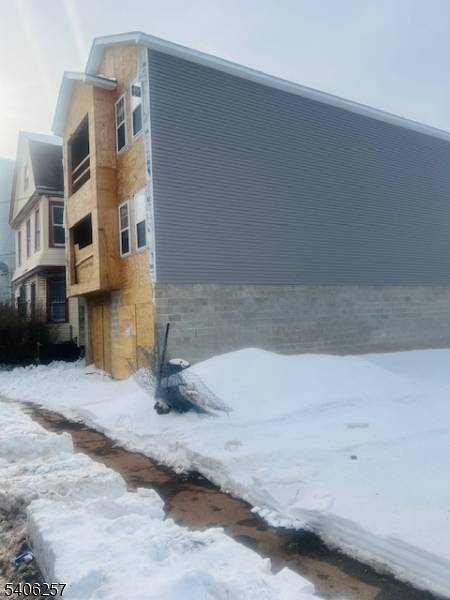 917 Bergen St, Newark City, NJ 07112