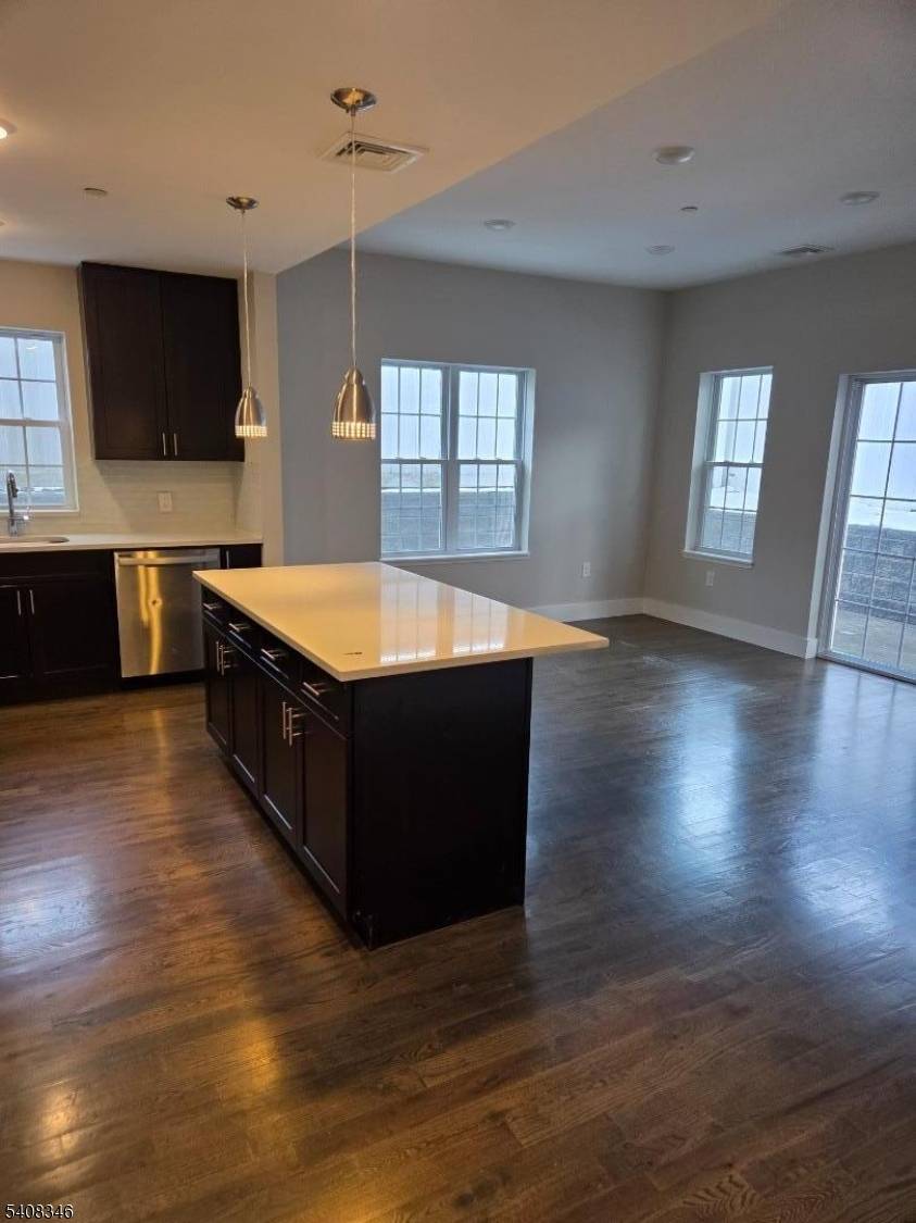 Bloomfield Twp., NJ 07003,59 Willet St #1