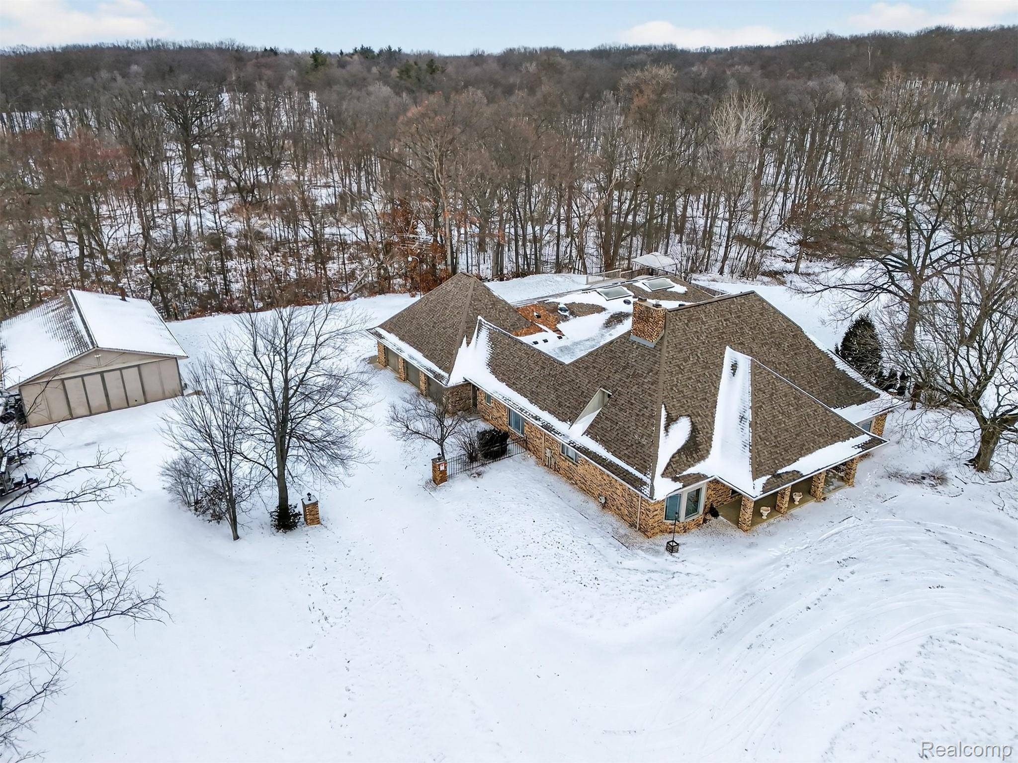 Davison, MI 48423,9505 E Atherton RD