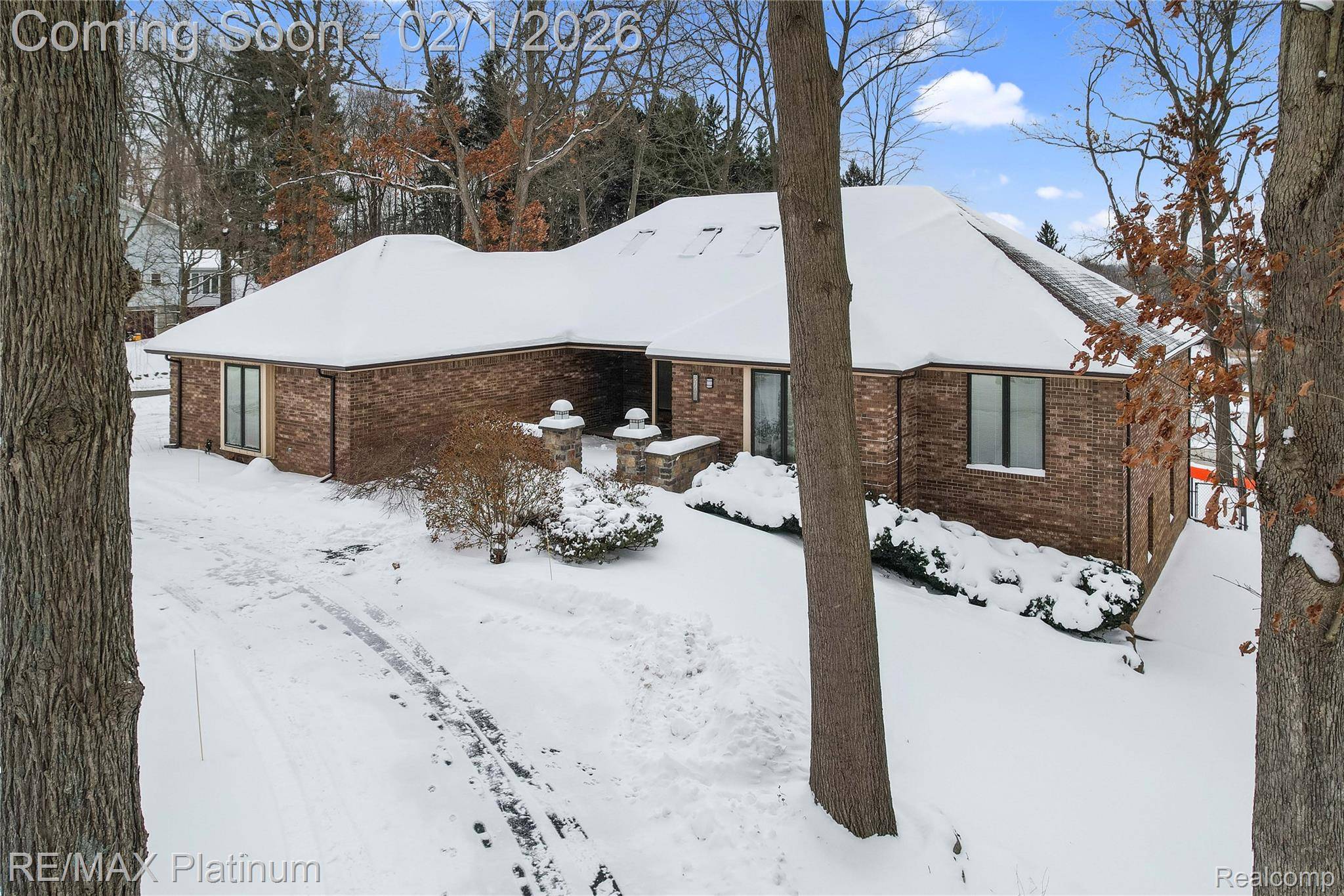 Brighton, MI 48114,8760 Dann DR