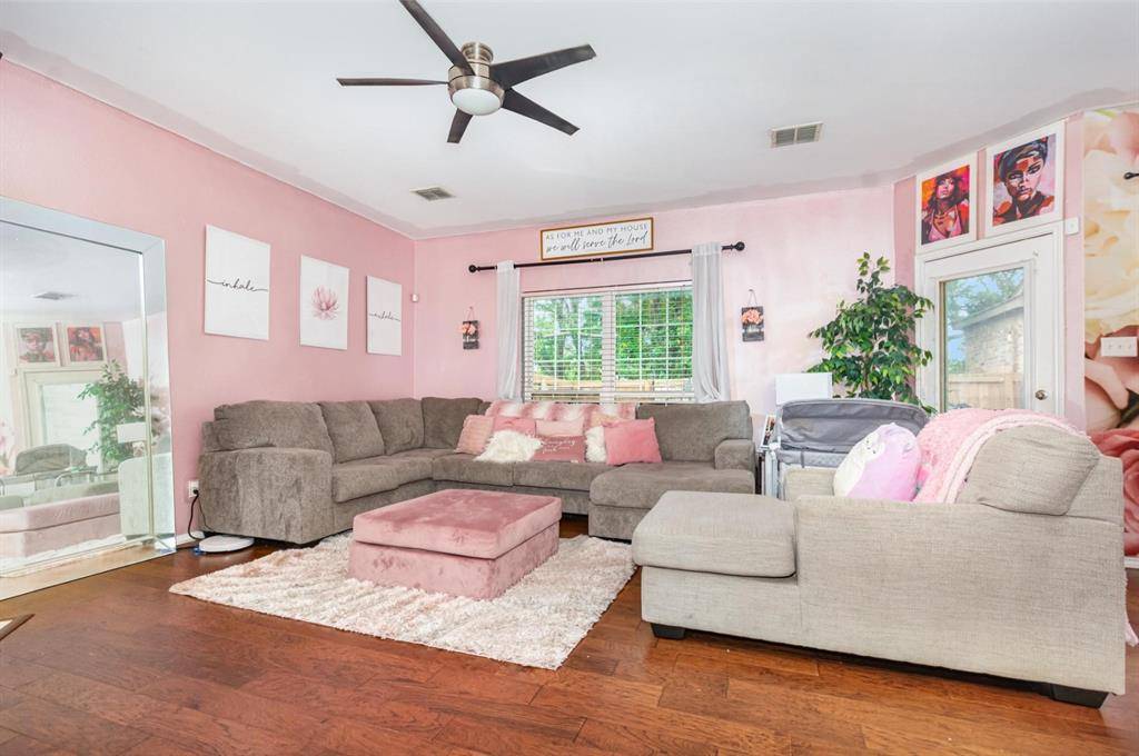 Garland, TX 75043,810 Saint Andrews Court