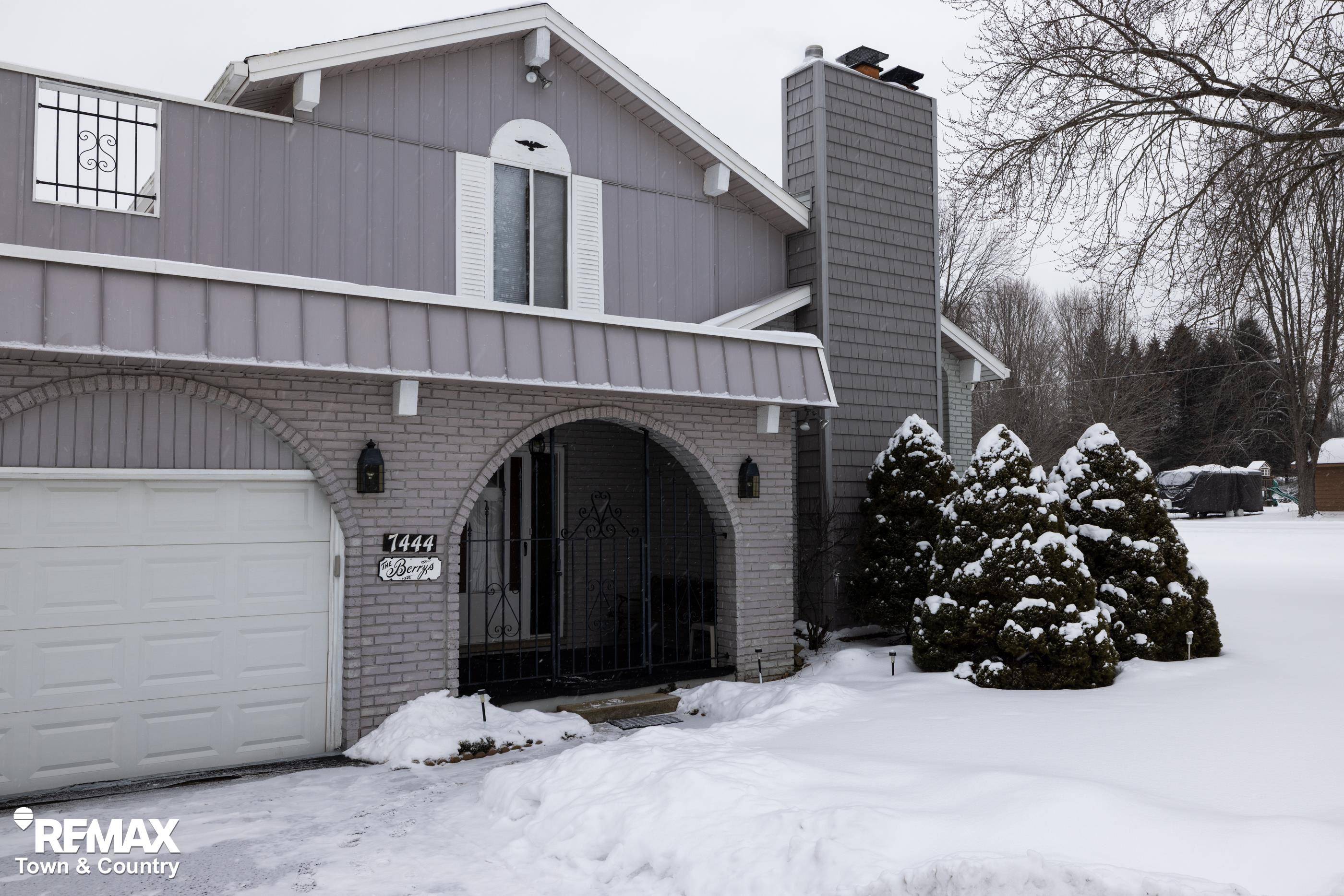 Flushing, MI 48433,7444 Potter RD