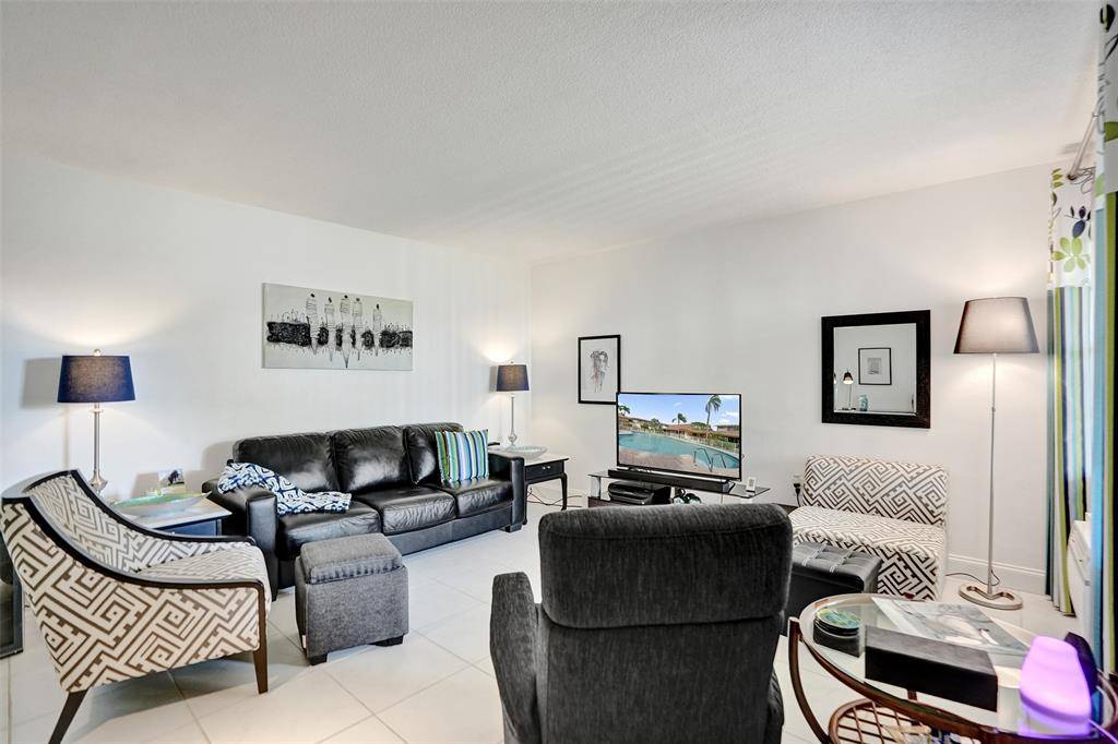 Miami, FL 33162,17001 NE 13th Ave #104