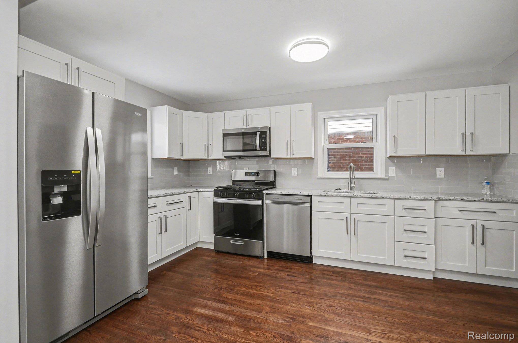 Ferndale, MI 48220,207 Saint Louis ST