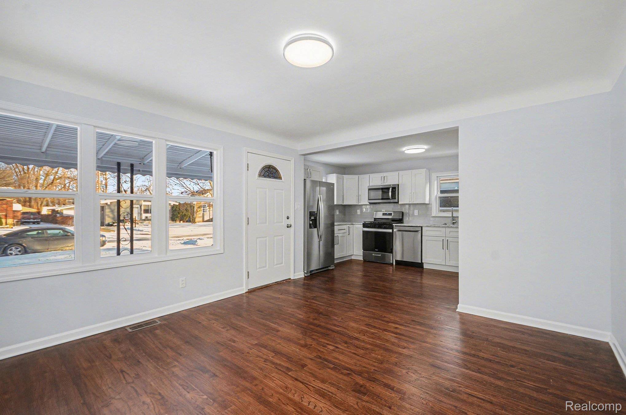 Ferndale, MI 48220,207 Saint Louis ST