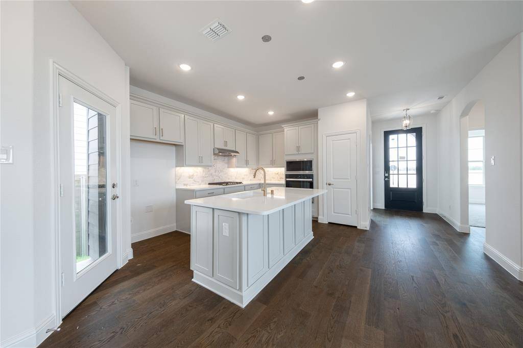 Justin, TX 76247,8805 Acorn Avenue