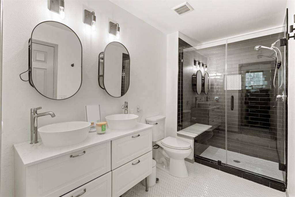 2208 Stoneleigh Place, Mckinney, TX 75071