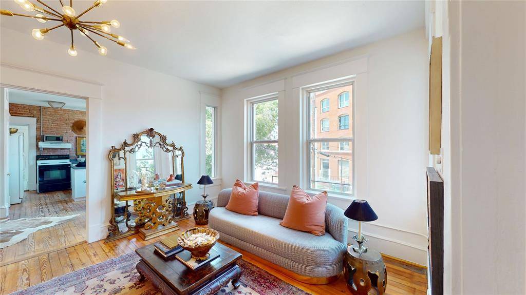 1529 Sullivan Drive #202, Dallas, TX 75215