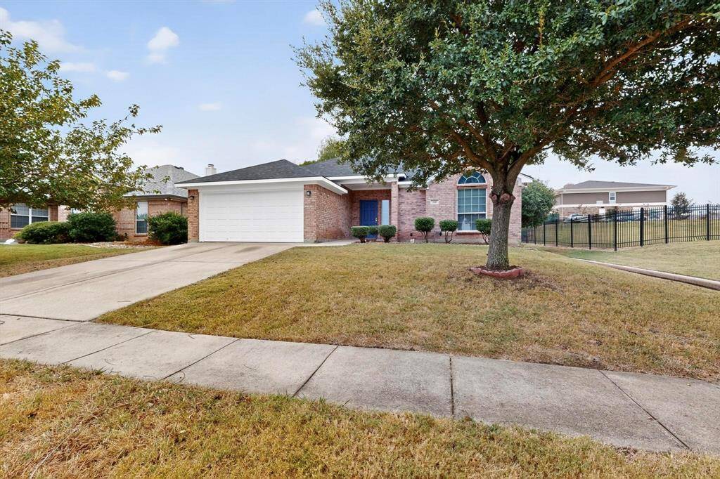 Burleson, TX 76028,729 Ridgehill Drive