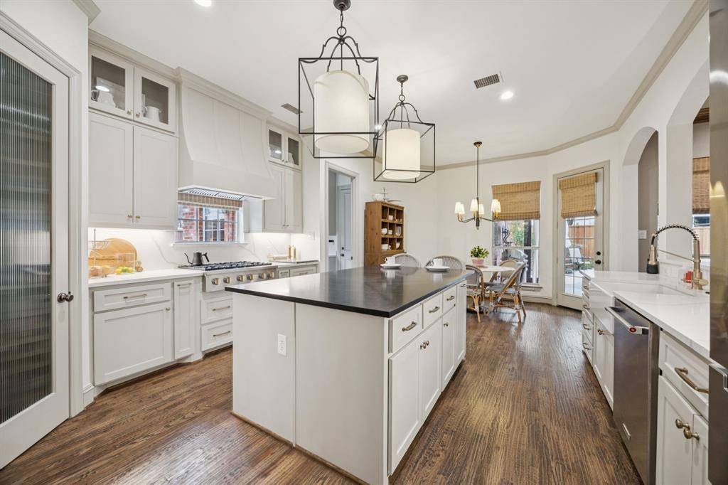 Richardson, TX 75082,3399 Oakleaf Lane