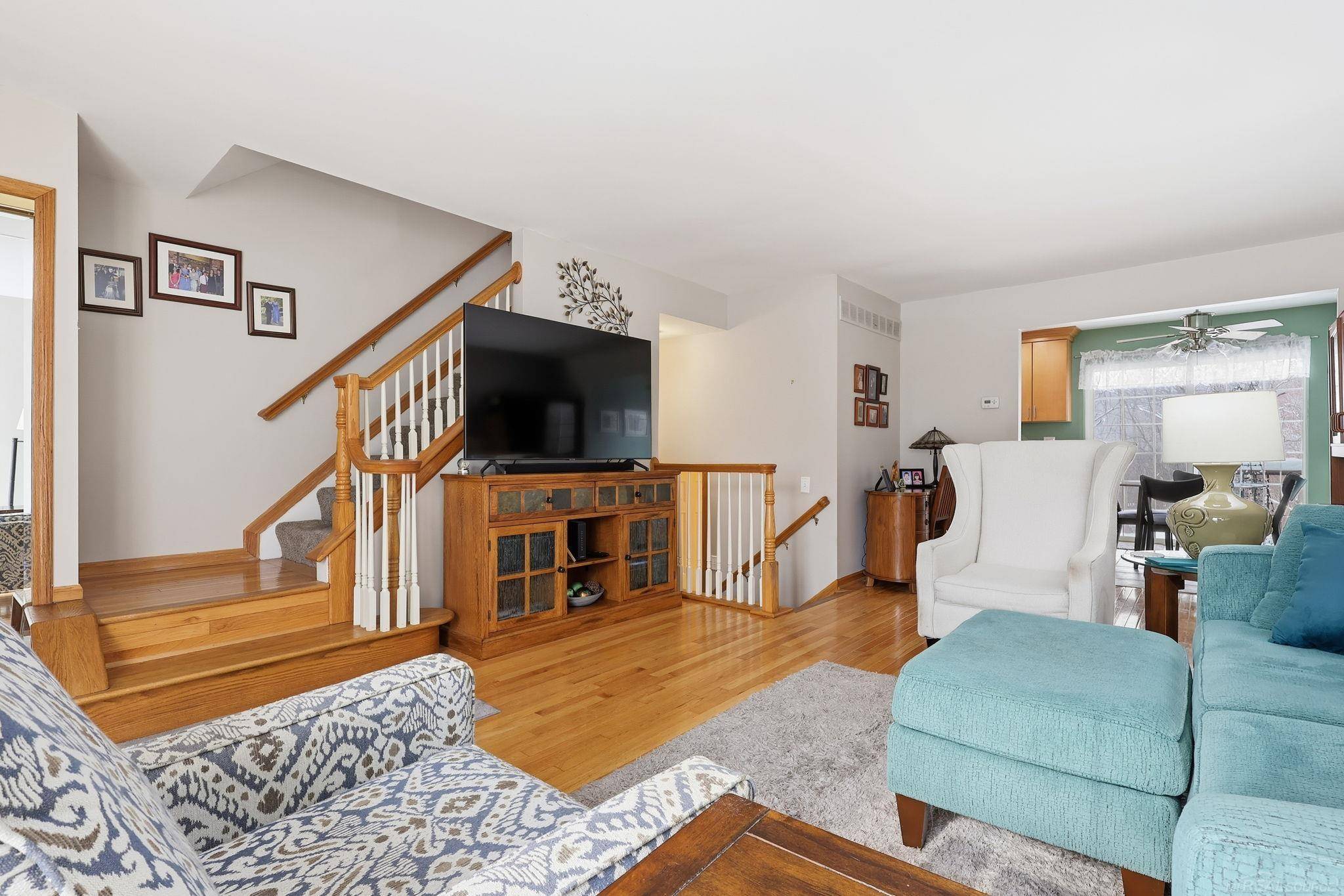 Rochester Hills, MI 48306,1535 Surrey LN