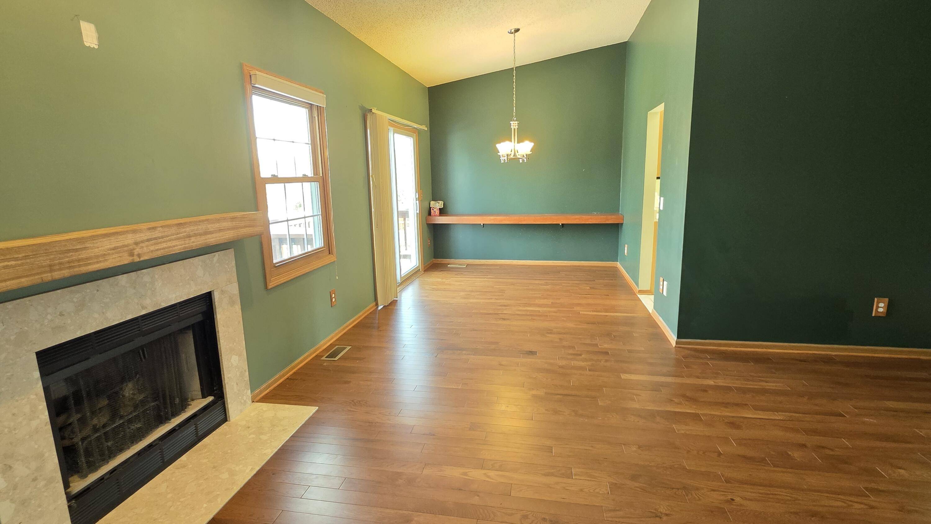 Novi, MI 48377,30830 Palmer DR