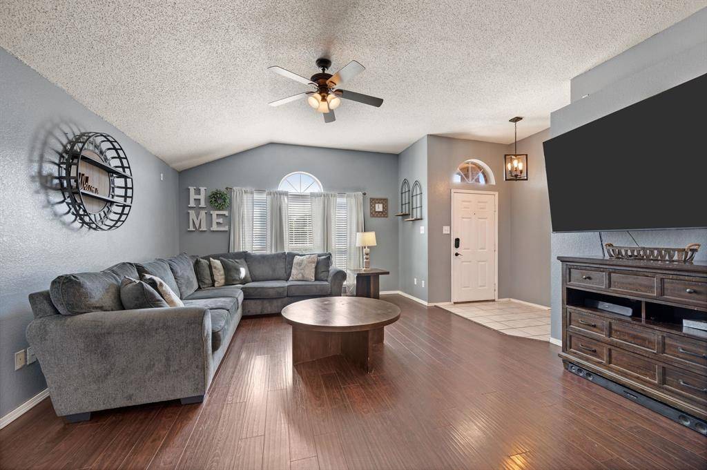 Arlington, TX 76017,5603 Alicante Drive