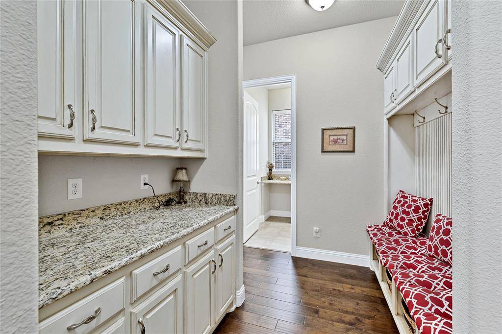 North Richland Hills, TX 76180,6828 Westbury Drive