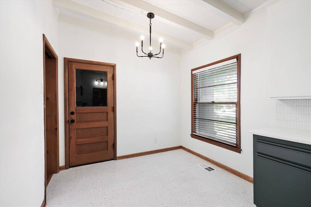 Fort Worth, TX 76133,4516 Rutland Avenue