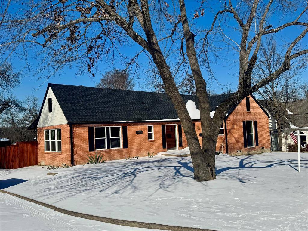 Dallas, TX 75223,7003 Lindsley Avenue