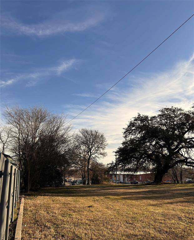 Waco, TX 76707,1304 N 4th Street