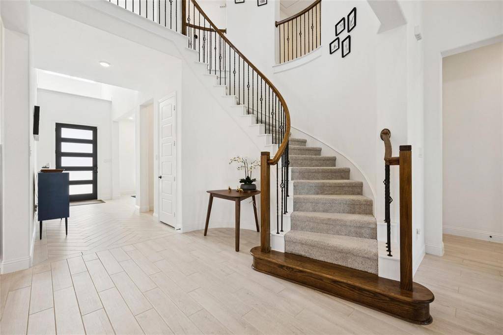 Flower Mound, TX 76226,6805 Lost Falls Drive