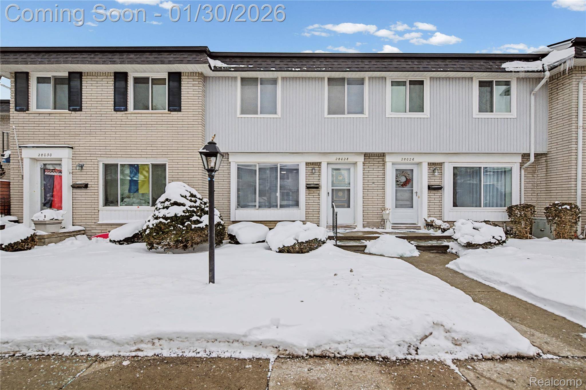 Warren, MI 48092,28028 Universal DR