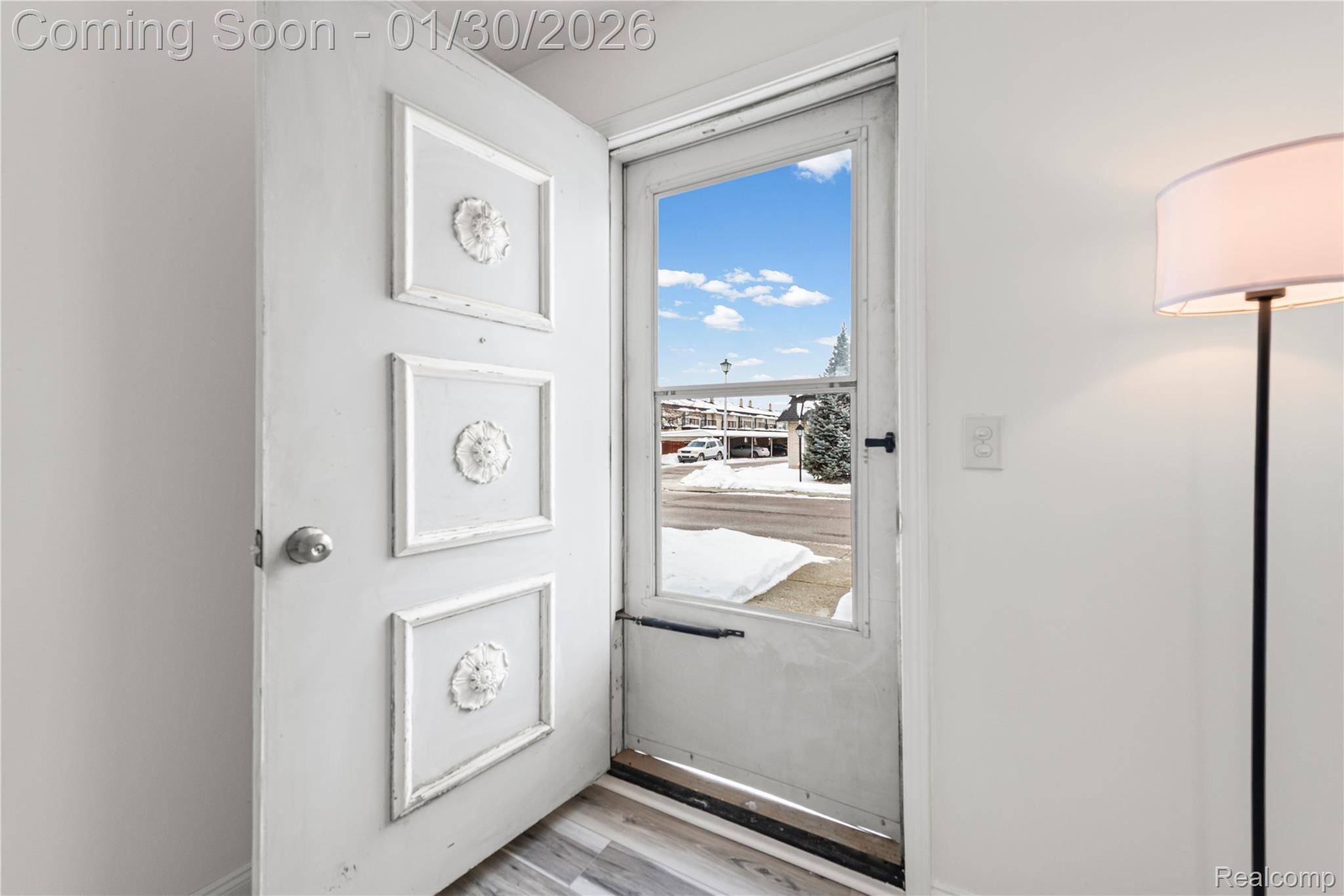 Warren, MI 48092,28028 Universal DR