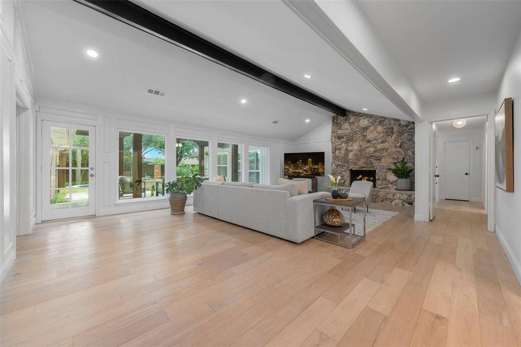 Dallas, TX 75248,6606 Regalbluff Drive