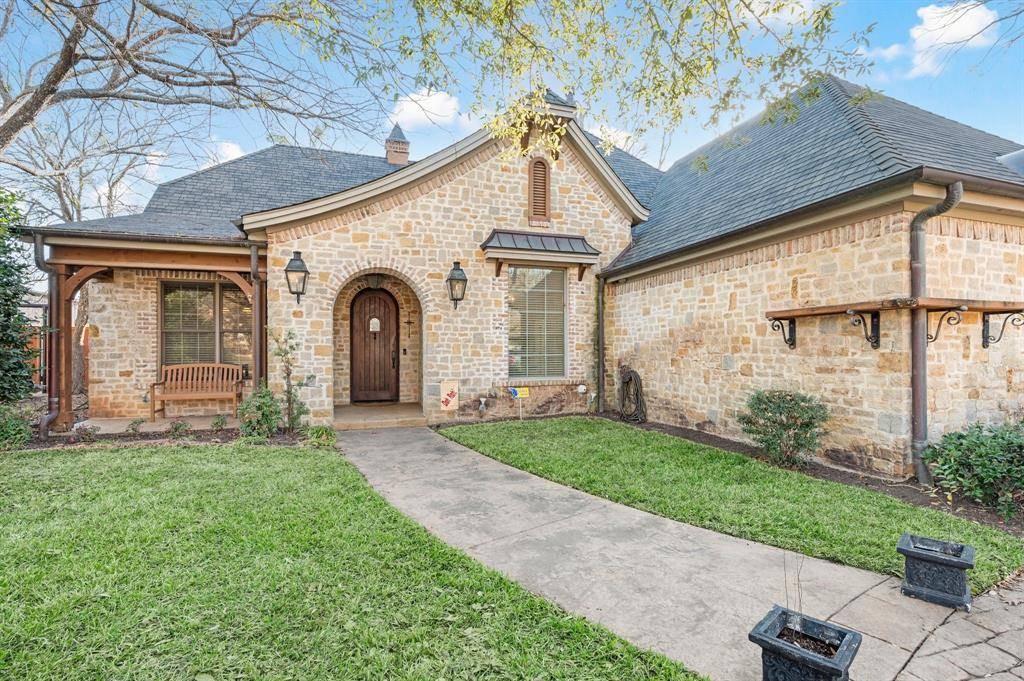 Bridgeport, TX 76426,2208 Fair Oaks Drive