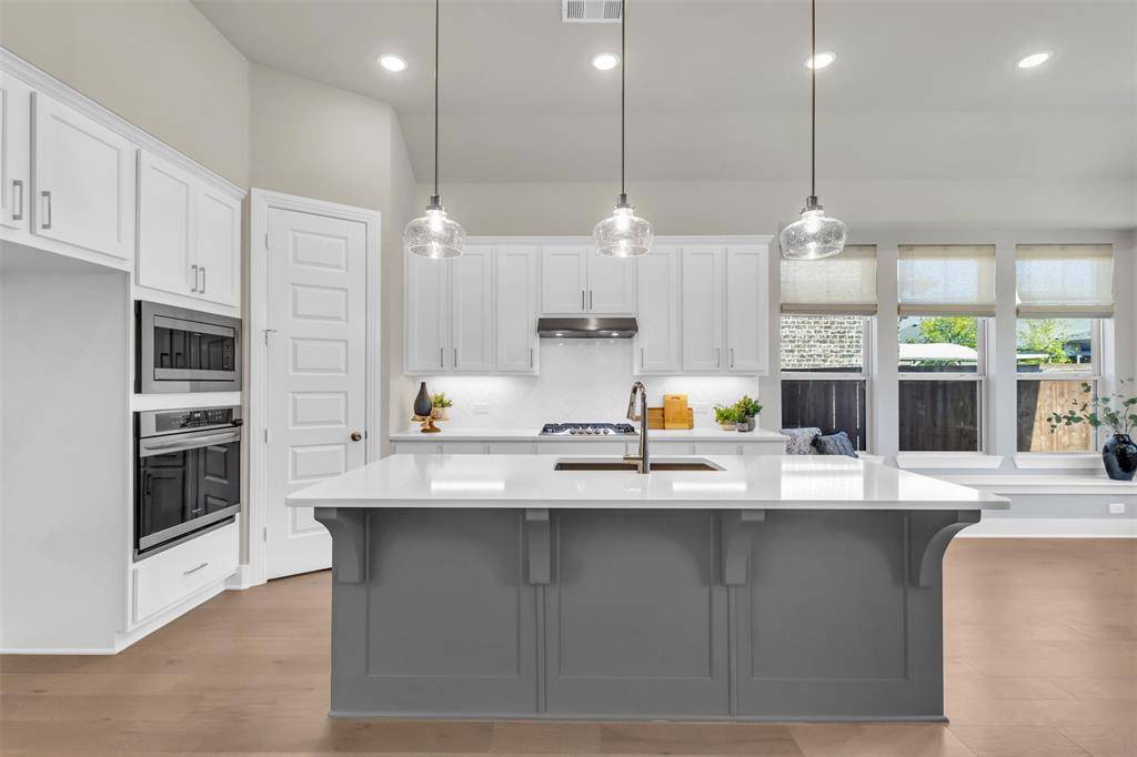 Aubrey, TX 76227,4112 Silver Spur Court