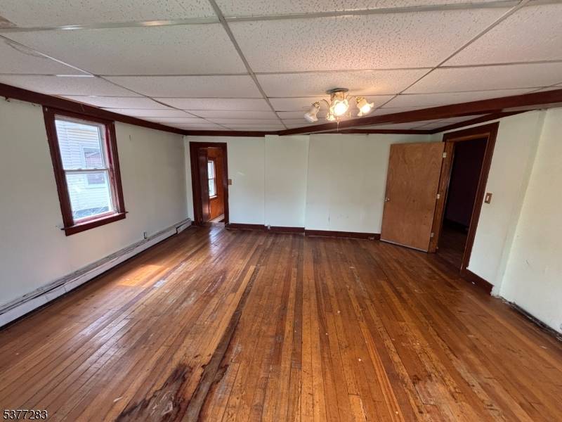 Plainfield City, NJ 07063,950 W 6Th St